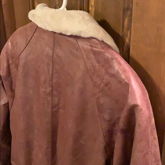 Leather jacket - Picture 6 of 7